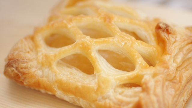 アップルパイなどのお菓子作りに使われている最適なりんごの品種3選!
